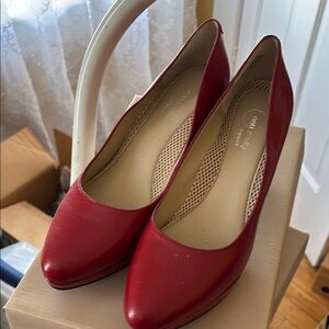 Easy Spirit Classic Red Women's Heels